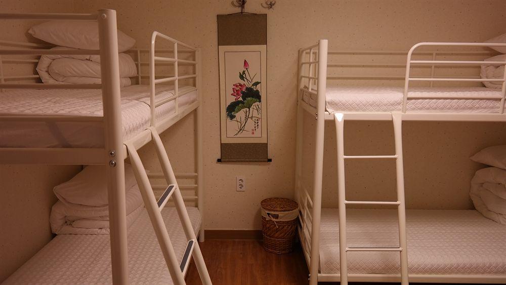 Silla Boutique Hotel Premium Кёнджу Экстерьер фото