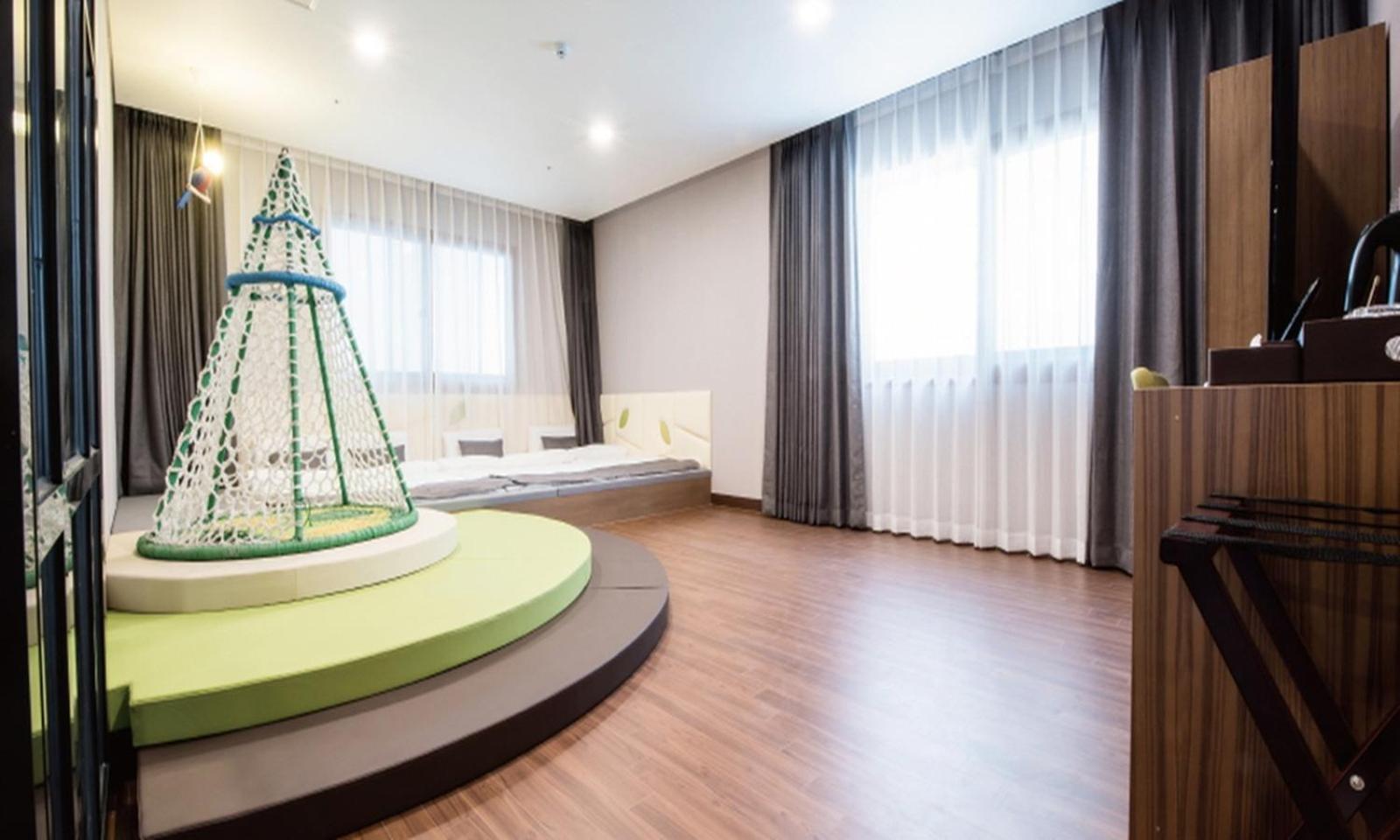Silla Boutique Hotel Premium Кёнджу Экстерьер фото
