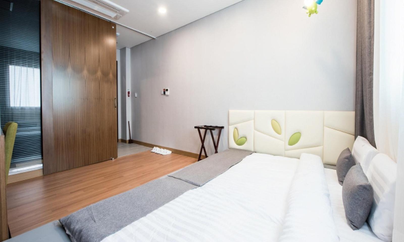 Silla Boutique Hotel Premium Кёнджу Экстерьер фото