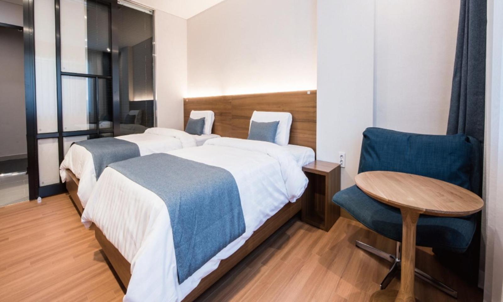 Silla Boutique Hotel Premium Кёнджу Экстерьер фото