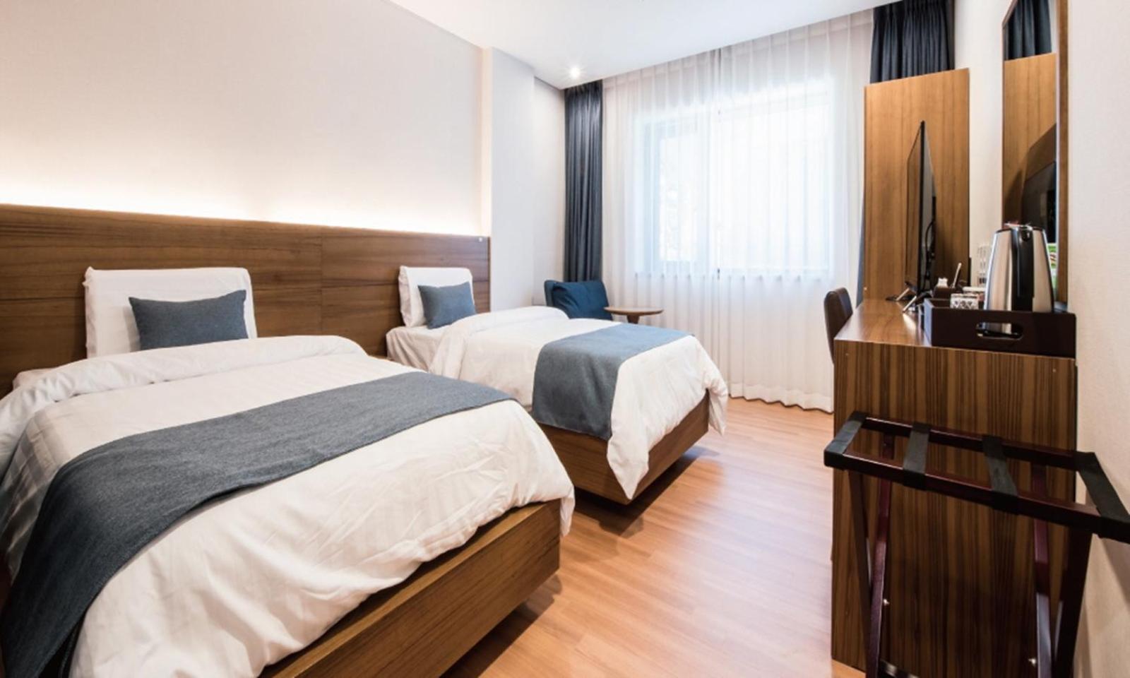 Silla Boutique Hotel Premium Кёнджу Экстерьер фото