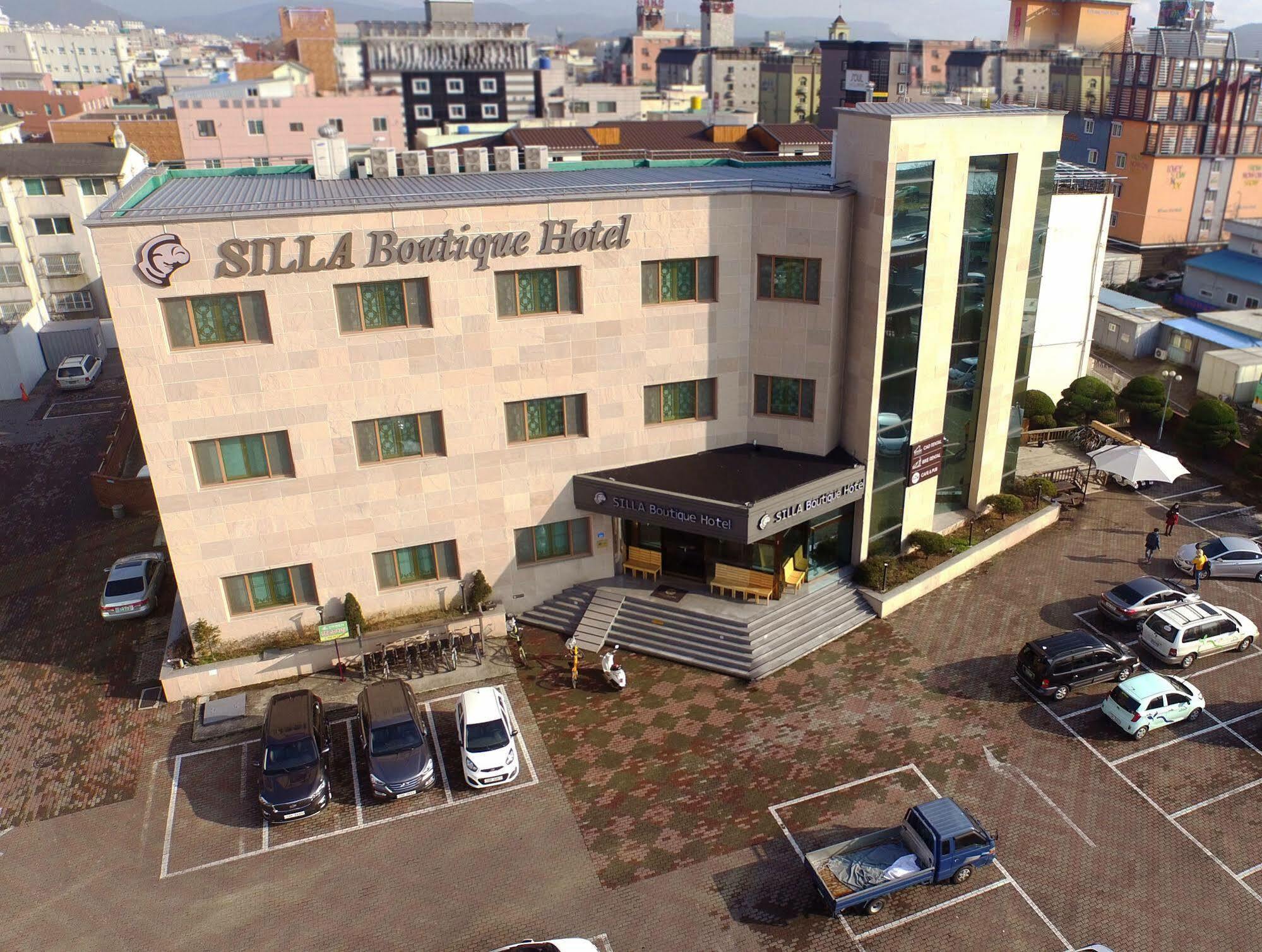 Silla Boutique Hotel Premium Кёнджу Экстерьер фото