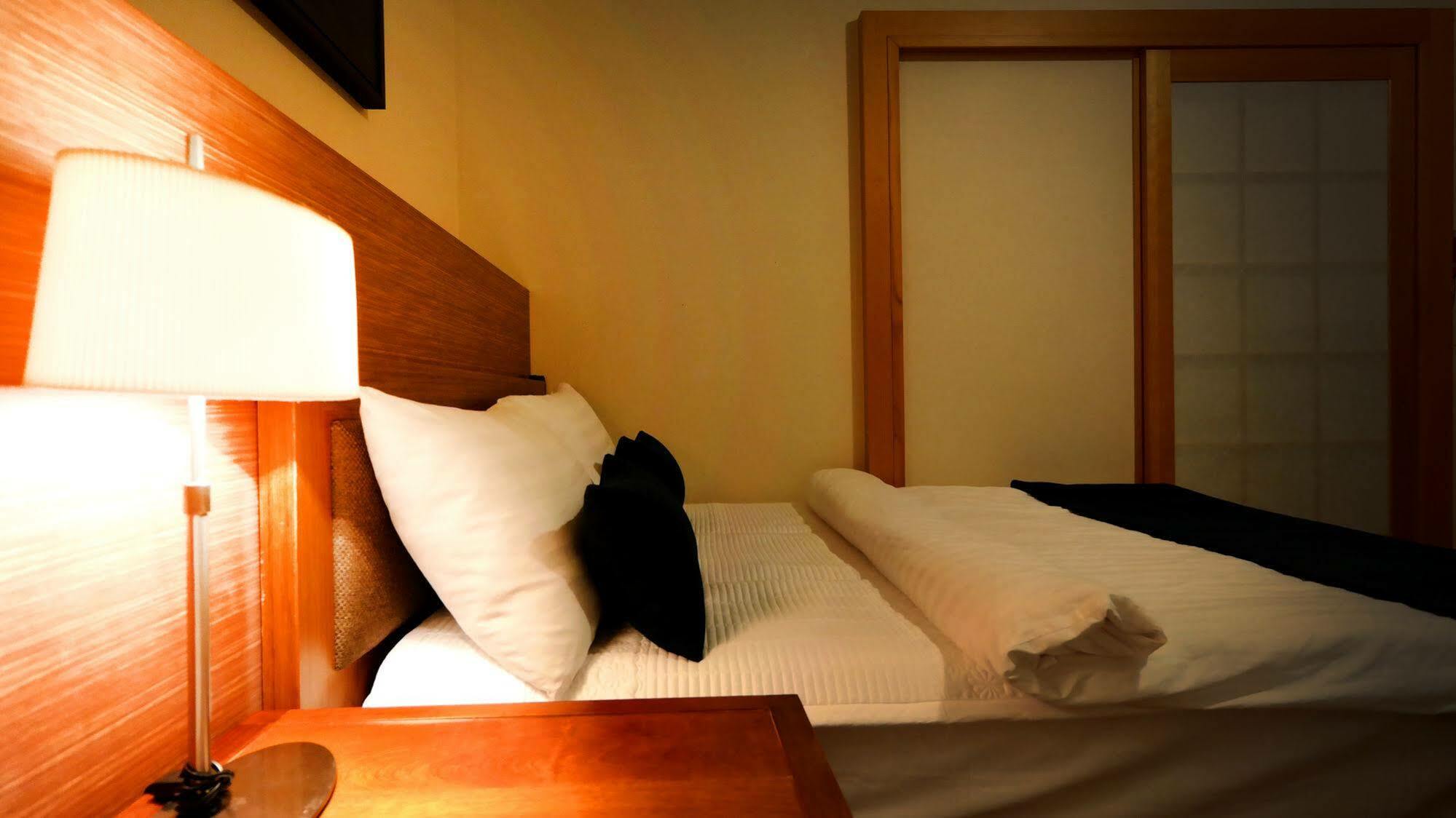 Silla Boutique Hotel Premium Кёнджу Экстерьер фото