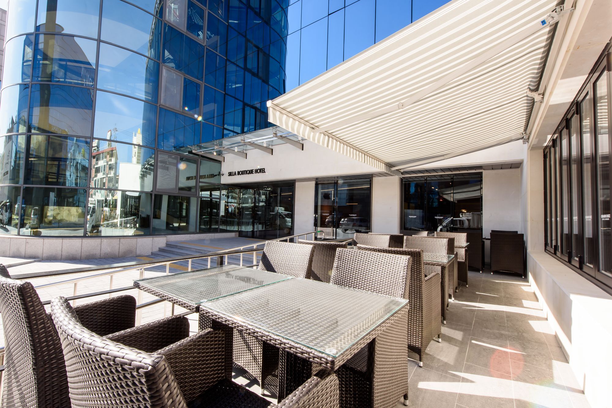 Silla Boutique Hotel Premium Кёнджу Экстерьер фото